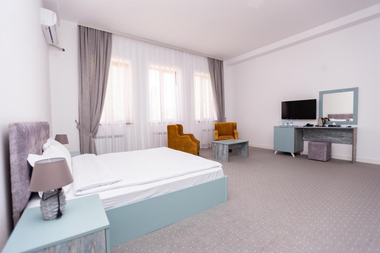 Maricel Astara Resort Hotel Екстериор снимка